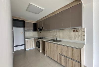 1 Bed Apartment with En Suite at Sports Road - 2