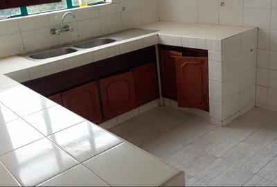 4 Bed Apartment with En Suite at Muthithi Road - 3