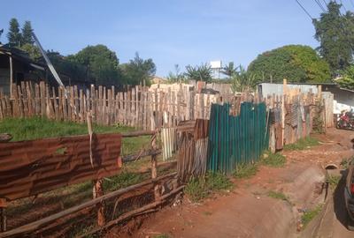1 ac Land in Kangemi