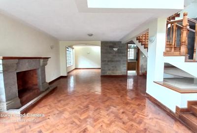 4 Bed Townhouse with En Suite at Spring Valley - 3