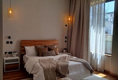 4 Bed House with En Suite in Loresho - 4