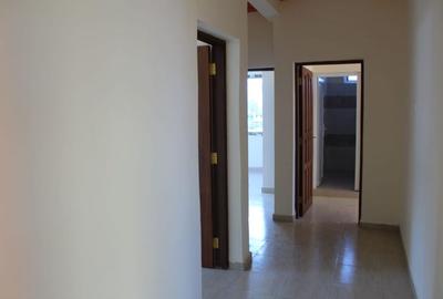 3 Bed Apartment with En Suite in Nyali Area