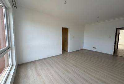 3 Bed Apartment with En Suite at Sports Road - 3