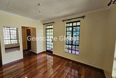 5 Bed House with En Suite in Karen - 3