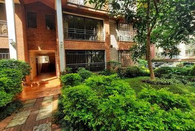 2 Bed Apartment with En Suite at School Lane - 2