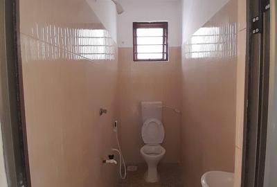 1 Bed Apartment with Borehole in Mtwapa - 2
