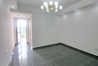1 Bed Apartment with En Suite at Riverside Dr