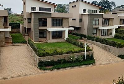 4 Bed Townhouse with En Suite in Kiambu Road