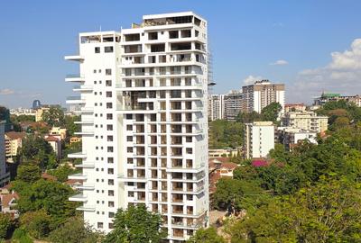 3 Bed Apartment with En Suite at Riverside Drive