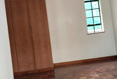 4 Bed Villa with En Suite in Kileleshwa - 2