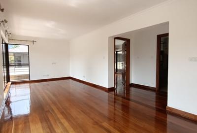 4 Bed Villa with En Suite in Kileleshwa - 2