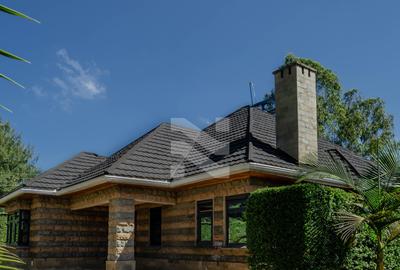 3 Bed House with En Suite in Karen