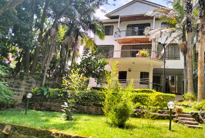 5 Bed Townhouse with En Suite in Kileleshwa