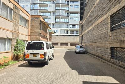 4 Bed Townhouse with En Suite at Kusi Lane - 3