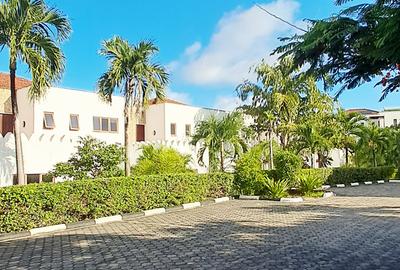 2 Bed Townhouse with En Suite at Vipingo - 4