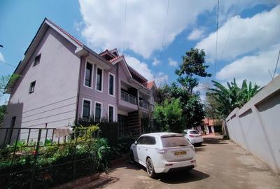 5 Bed House with En Suite in Kiambu Road