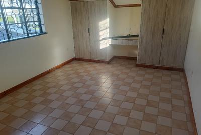 3 Bed Townhouse with En Suite at Karen - 3