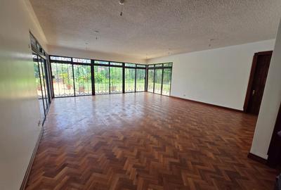 5 Bed Townhouse with En Suite in Muthaiga - 3