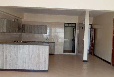 2 Bed Apartment with En Suite in Mountain View