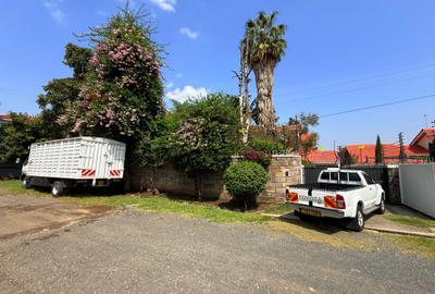 4 Bed House with En Suite at Lakeview Estate - 3