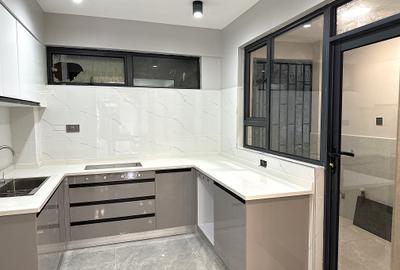 2 Bed Apartment with En Suite at Kileleshwa