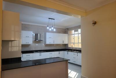 4 Bed House with En Suite at Kamakis Corner - 3