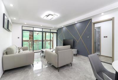 3 Bed Apartment with En Suite in Lavington - 4