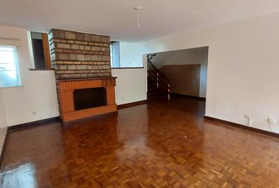 4 Bed Townhouse in Kileleshwa