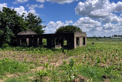 505 m² Land at Mavueni - 3