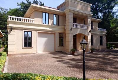 5 Bed House with En Suite in Gigiri