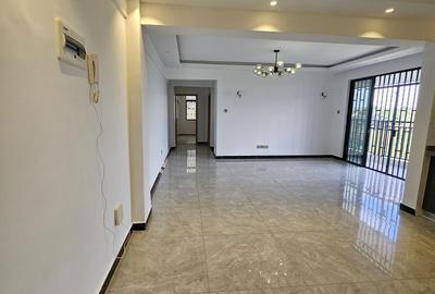 2 Bed Apartment with En Suite at Othaya Road