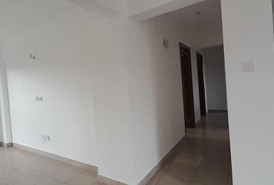 3 Bed Apartment with En Suite in Ngong Road - 4