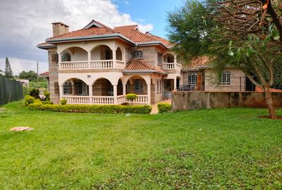 5 Bed House with En Suite at Nyari