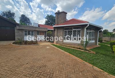 4 Bed House with En Suite in Loresho
