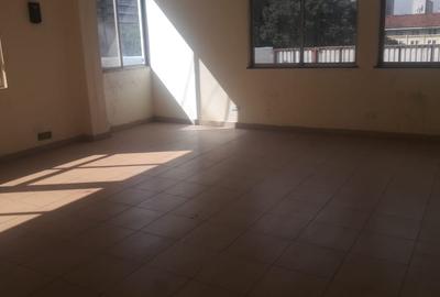 2,800 ft² Commercial Property with Parking at Aga Khan Walk