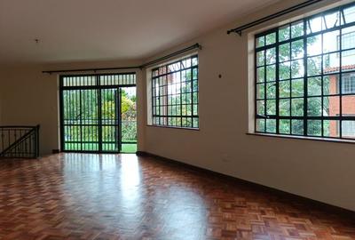 3 Bed Apartment with En Suite at Rhapta Rd - 4