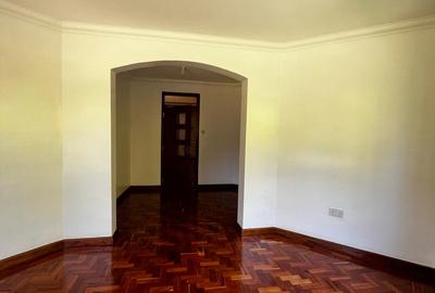4 Bed Villa with En Suite in Karen