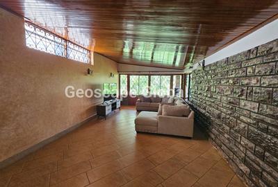 5 Bed House with En Suite in Kitisuru