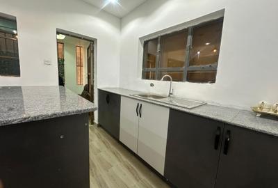 Commercial Property with Service Charge Included in Riverside