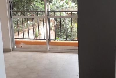 1 Bed Apartment with En Suite at Nyari Central - 2