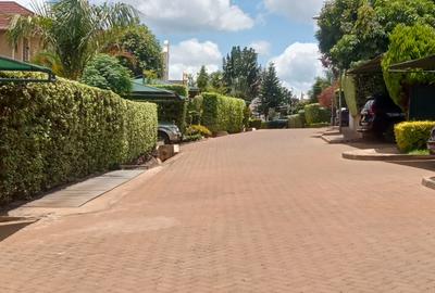 4 Bed Townhouse in Kiambu Road - 3