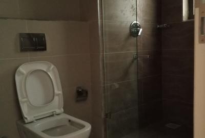 2 Bed Apartment with En Suite at Muthangari Rd - 3