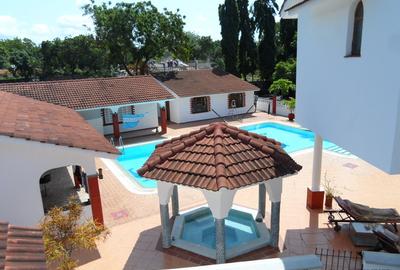 4 Bed House with Swimming Pool at Nyali