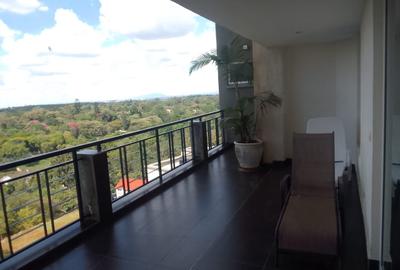 4 Bed Apartment with En Suite in Parklands