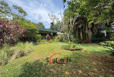 3 Bed House with Garden at Lavington - 4