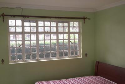 1 Bed House with En Suite at Ridgeways Springs - 3