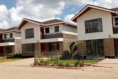 4 Bed Villa with En Suite at 2Km From Ruiru Town