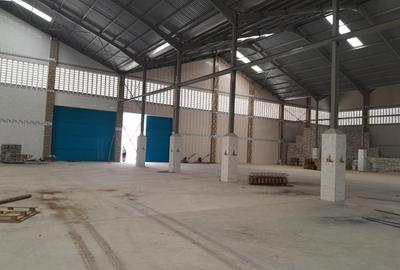 96,229 ft² Warehouse with Service Charge Included at Off Refineries Road - 4