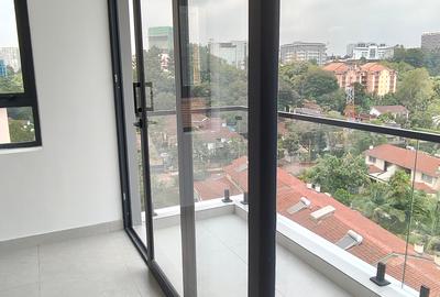 3 Bed Apartment with En Suite at Brookside - 2
