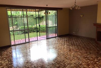 4 Bed Townhouse with En Suite in Lavington - 3